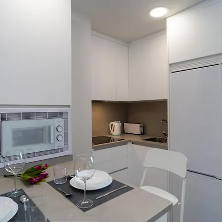 Aac Malaga - Apartamento Muy Comodo Y Bien Comunicado, A 1,3Km Del Centro Buitenkant foto